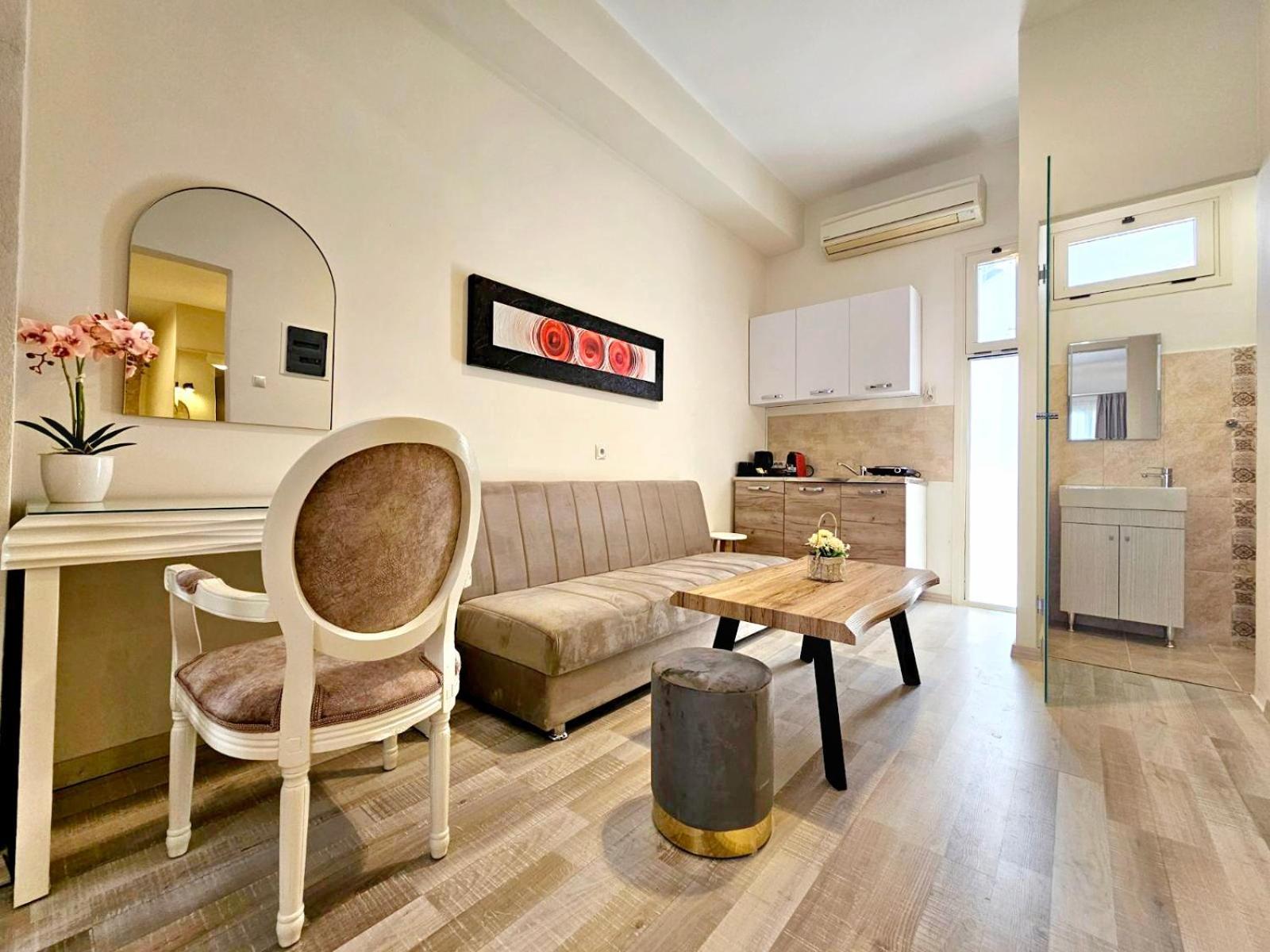 Golden City Center Suites Rhodes City Exterior photo